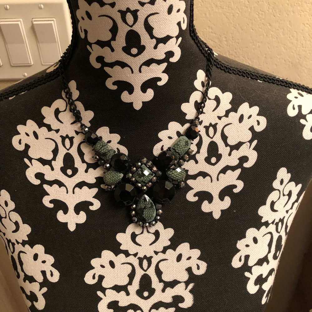 Blue/green & black lace accent statement necklace